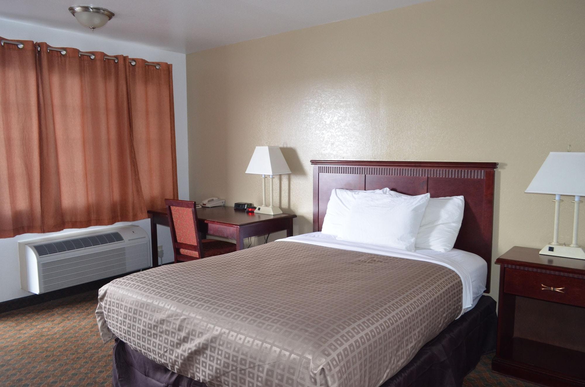 National 9 Mount Nebo Motel Nephi Exterior photo
